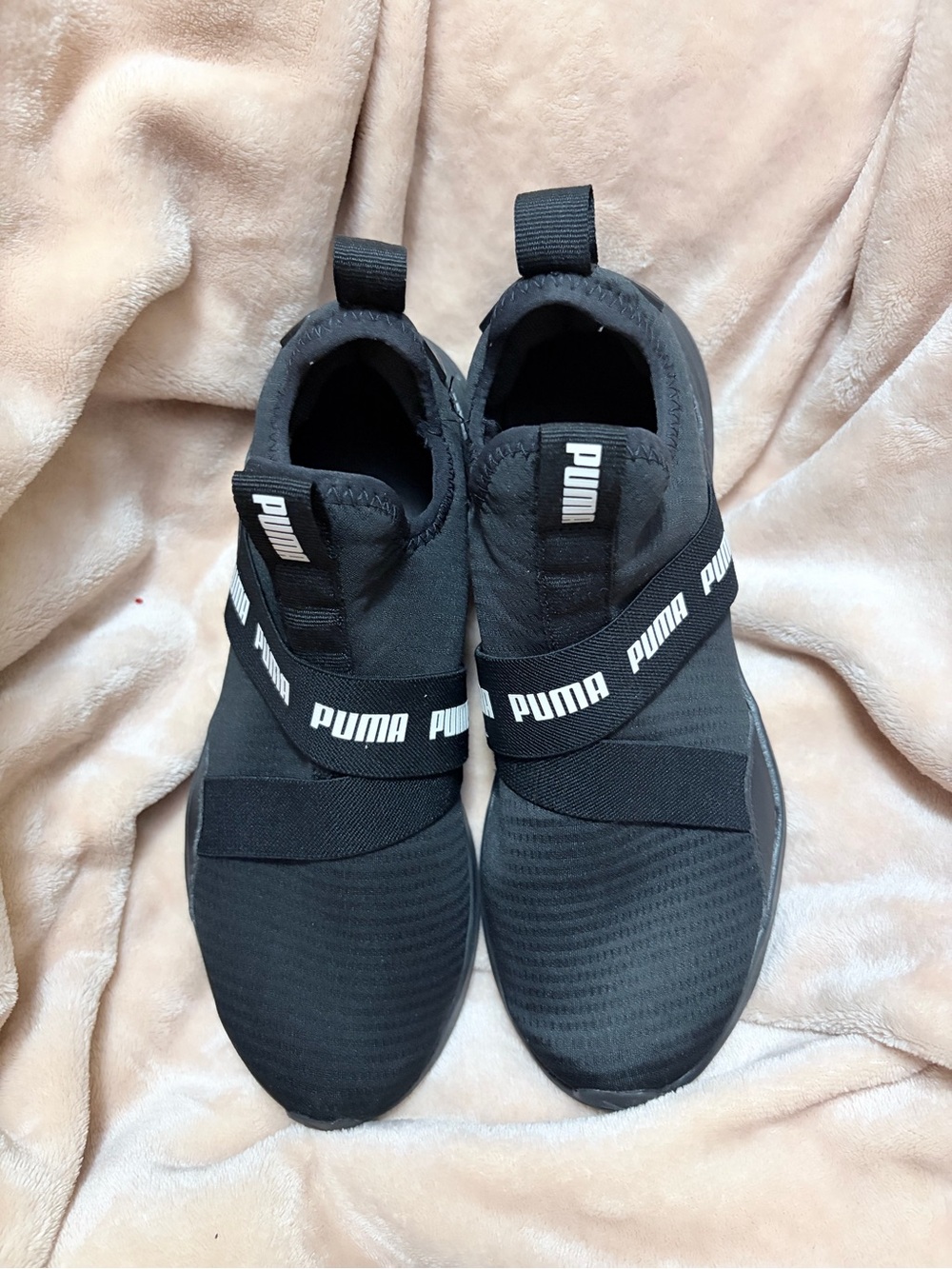 Puma Black Slip-On Running Shoes with Logo Strap